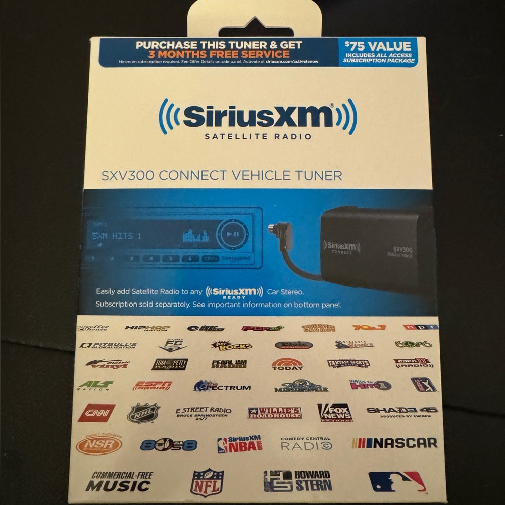 Brand new in box! Sirius XM Satellite Radio SXV300 connect vehicle tuner